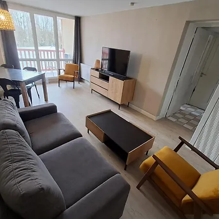 Apartment T2 In With Pool